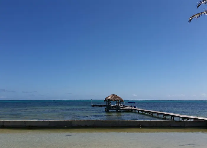 Royal Caribbean Hotel San Pedro (Ambergris Caye)